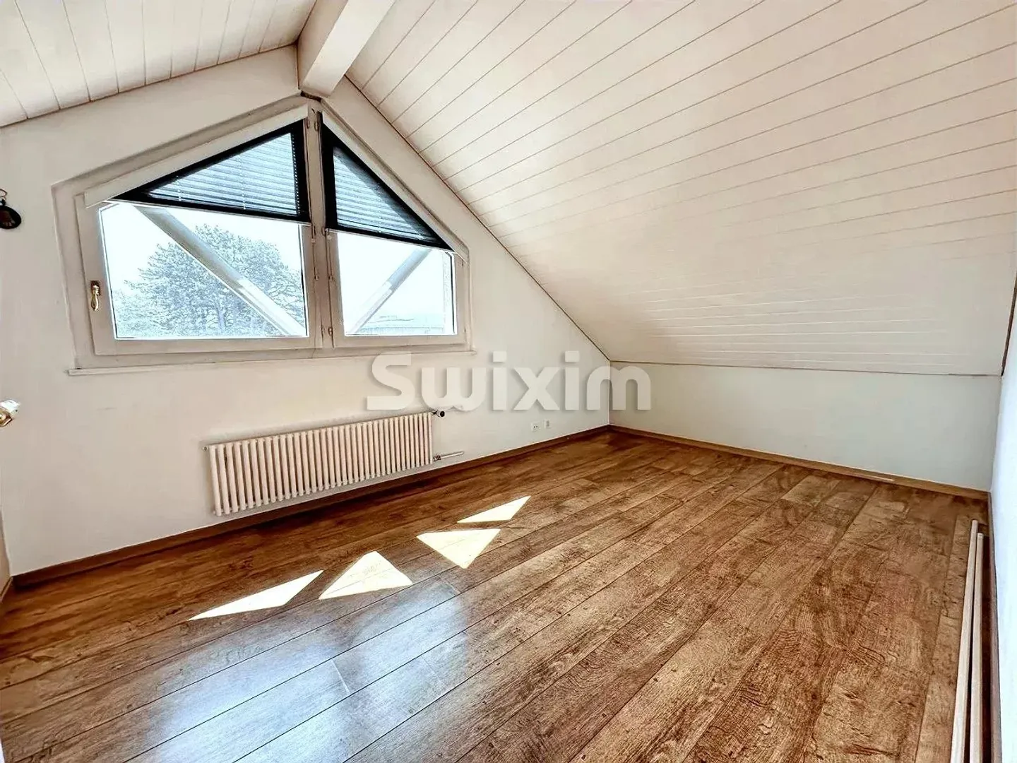 Attic 7 rooms - Photo 9 of 10