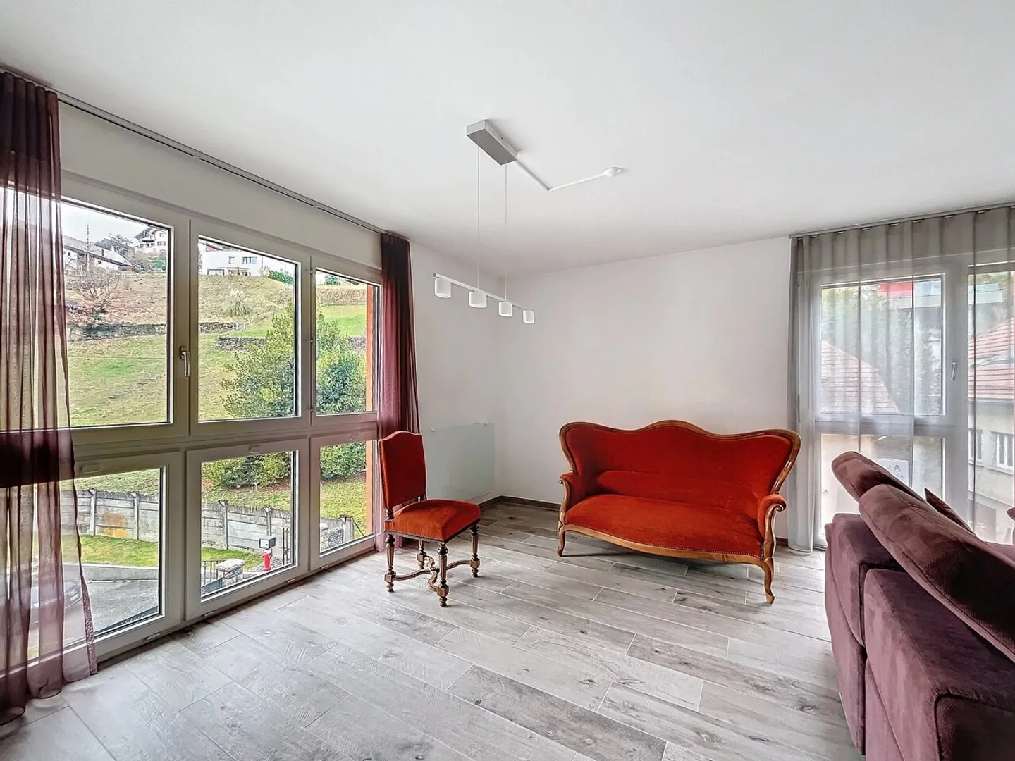 Zu verkaufen: 4,5-Zimmer-Wohnung im Stadtzentrum von Monthey - Foto 2 von 10