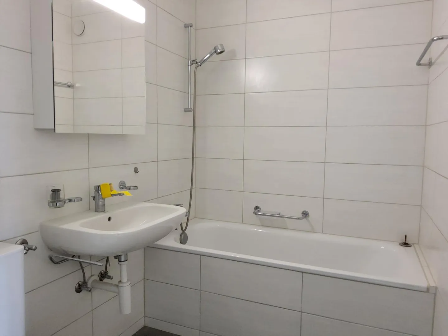 3.5 Room Apartment - Photo 6 of 7
