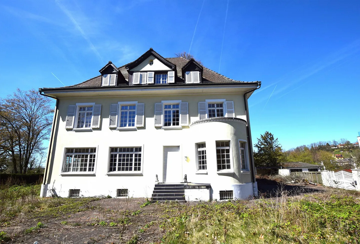 Historic Property with Rhine View on 2,000 m² of Land - Photo 1 of 6