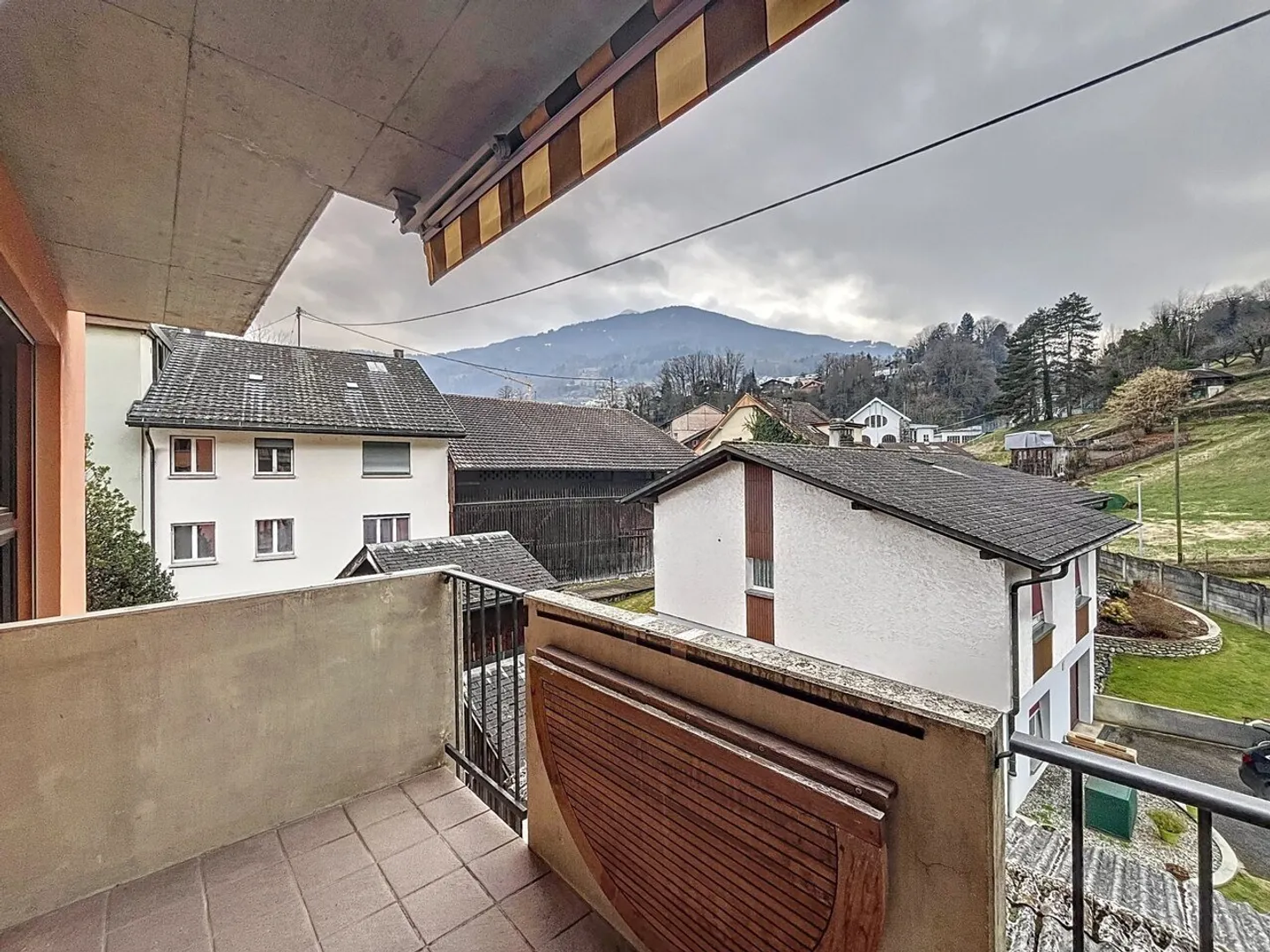 Zu verkaufen: 4,5-Zimmer-Wohnung im Stadtzentrum von Monthey - Foto 7 von 10