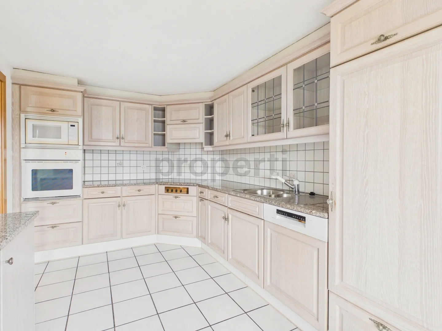 Appartement à louer - Photo 2 sur 9