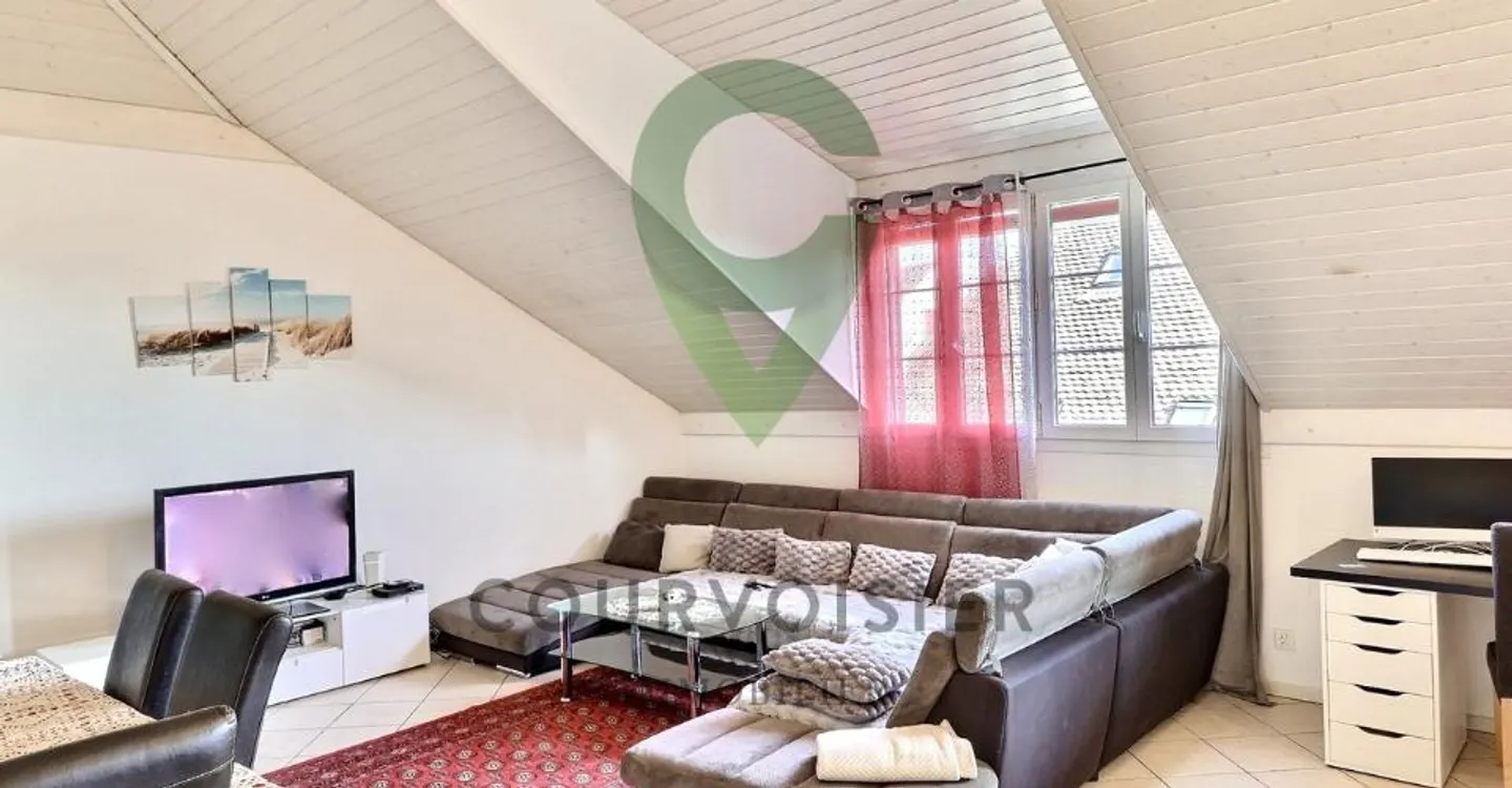 DUPLEX DE 5.5 PIÈCES A DEUX PAS DU CENTRE DE NEUCHÂTEL - Photo 6 of 10