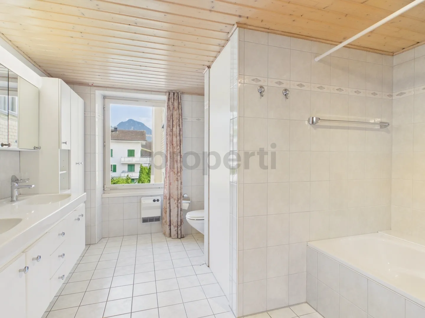 Appartement à louer - Photo 6 sur 9