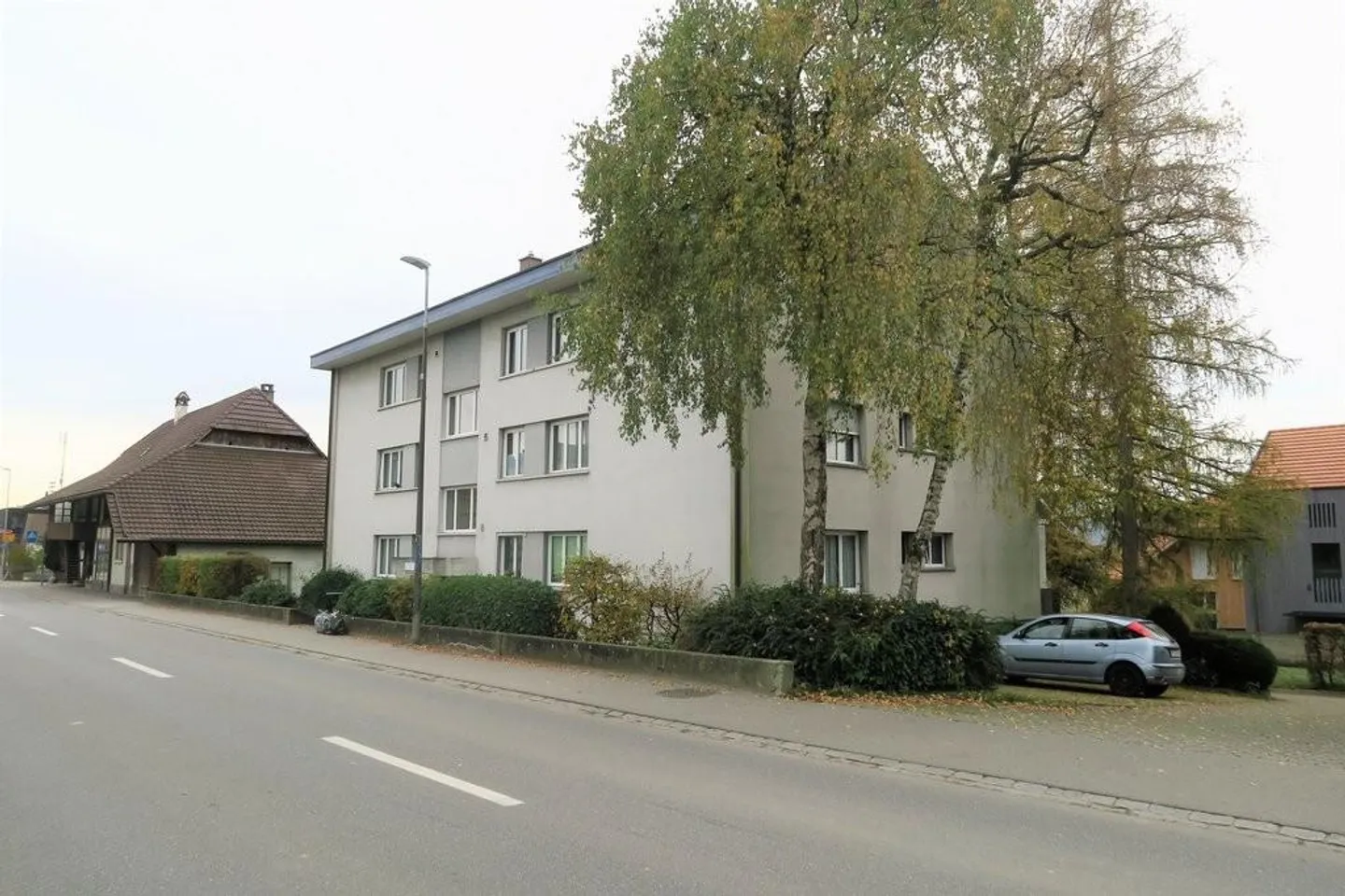 Appartement lumineux 2.5 pièces - Photo 1 sur 8