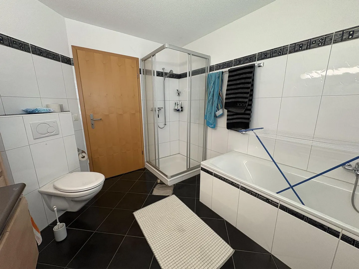 Sonnige zentrale Wohnung - Foto 3 von 5