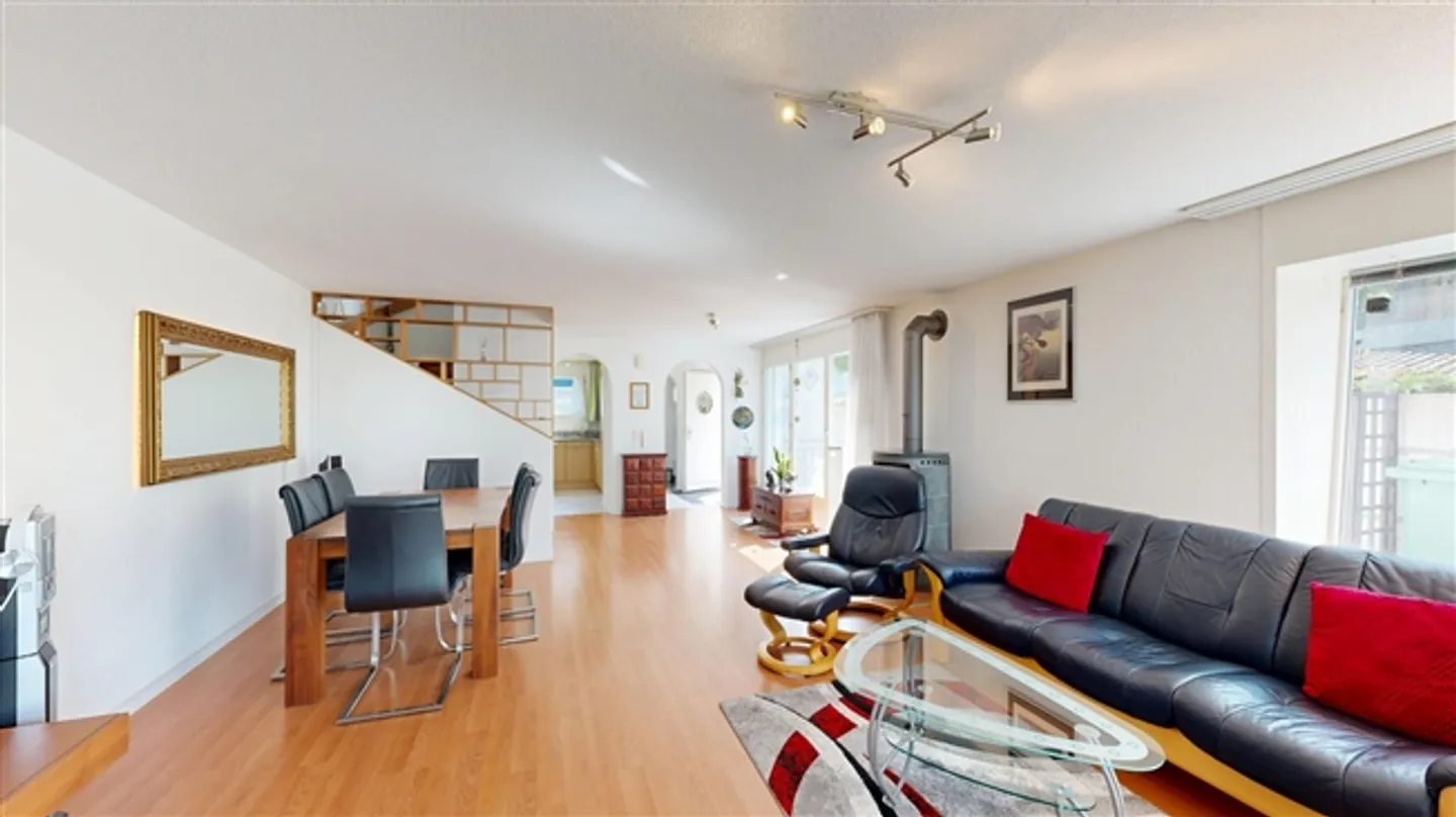 Maison familiale semi-détachée de 5 ½ pièces, 4912 Aarwangen - Photo 3 sur 13