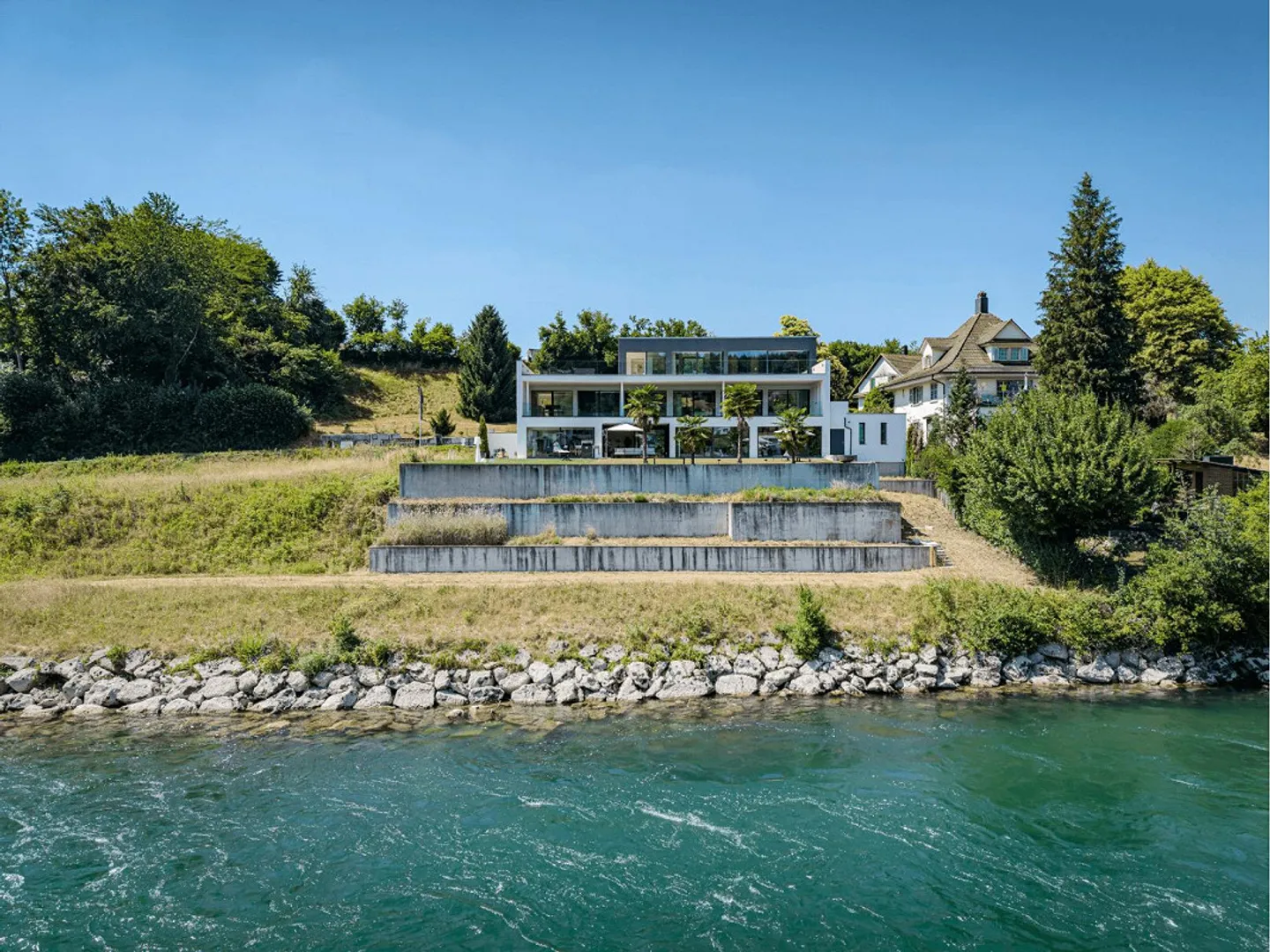 Villa unica direttamente sull'Aare - Vivere esclusivo in un ambiente idilliaco... - Foto 2 di 9
