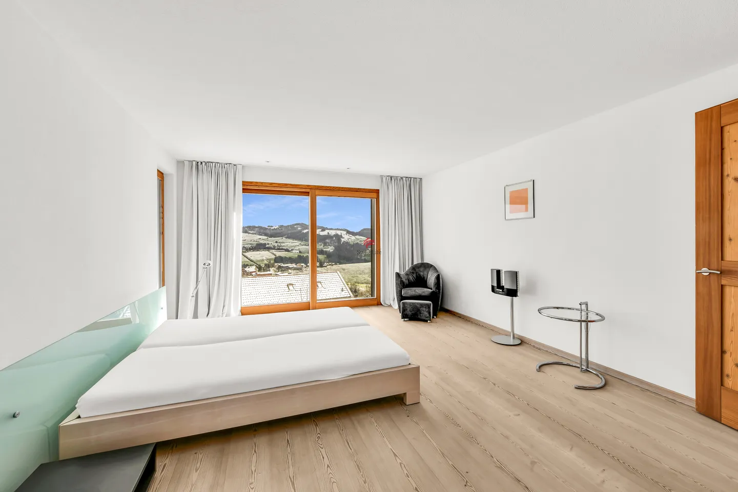 A dream property in the midst of beautiful nature - Photo 6 of 13