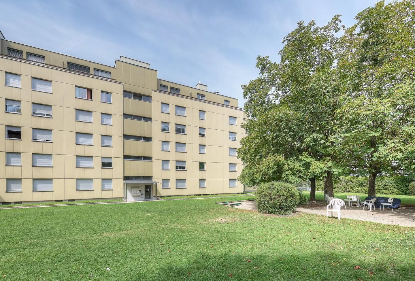 Appartamento spazioso a Friburgo - Foto 1 di 7