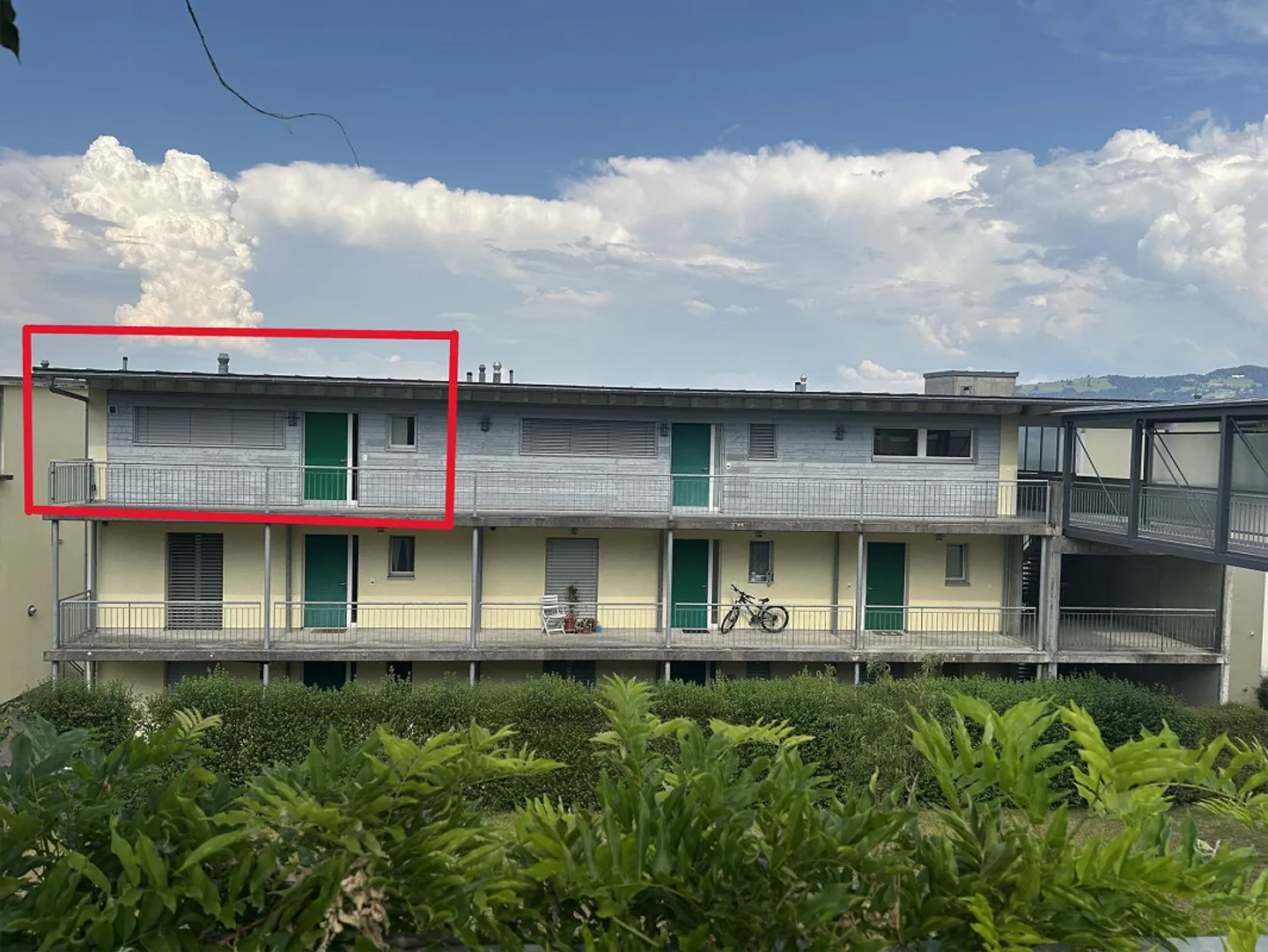 Renovierte Wohnung mit Seesicht - Foto 1 von 12