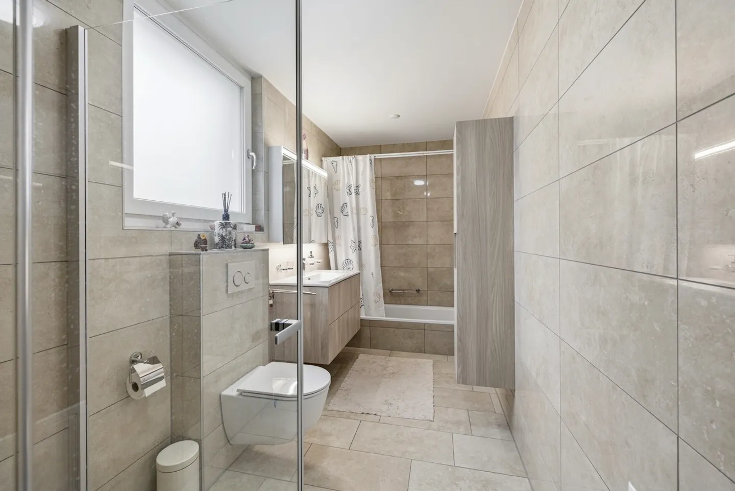 Modern 3.5-room apartment with terrace and garden in Zwingen - Photo 6 of 16
