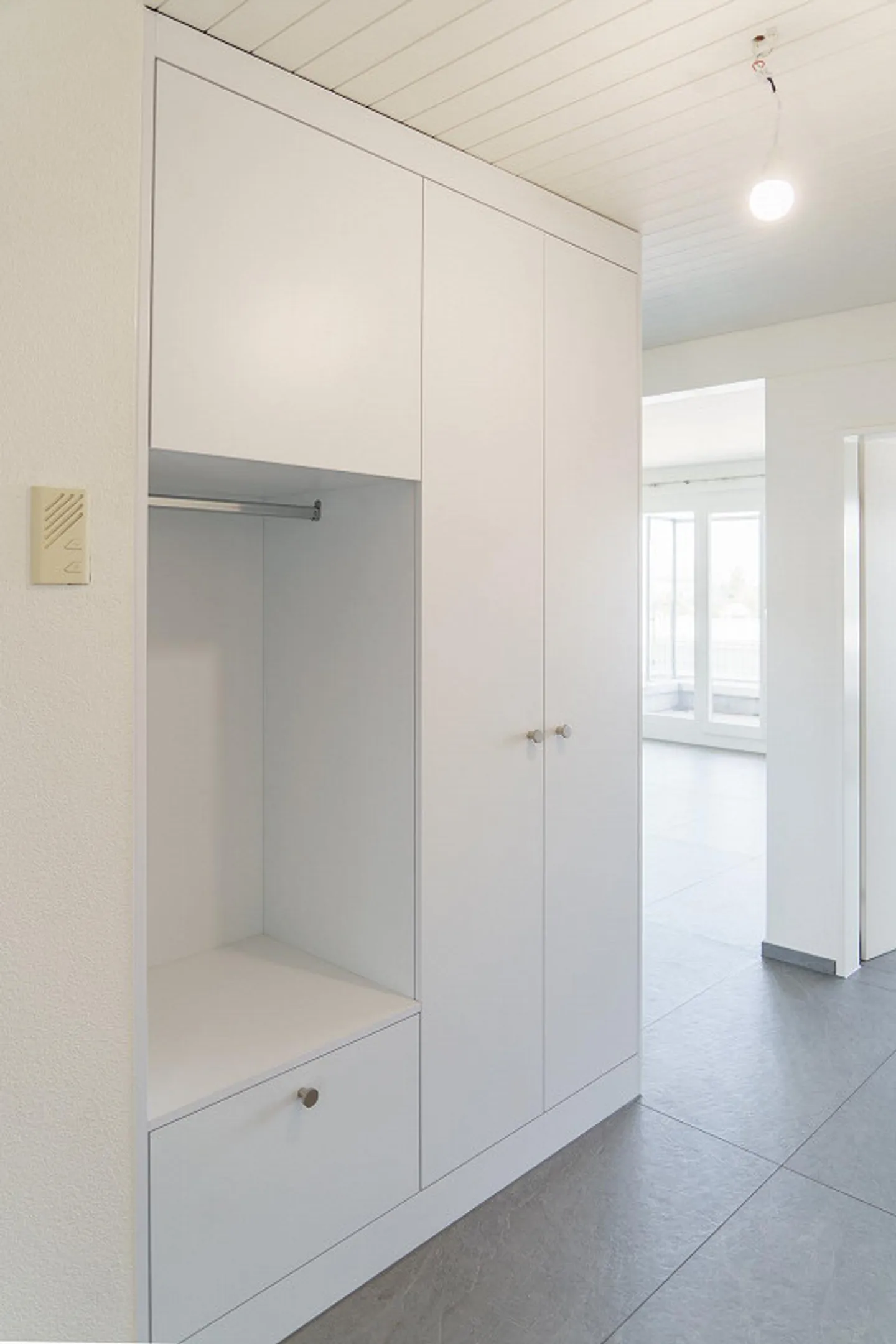 Renovierte Wohnung mit Seesicht - Foto 2 von 12