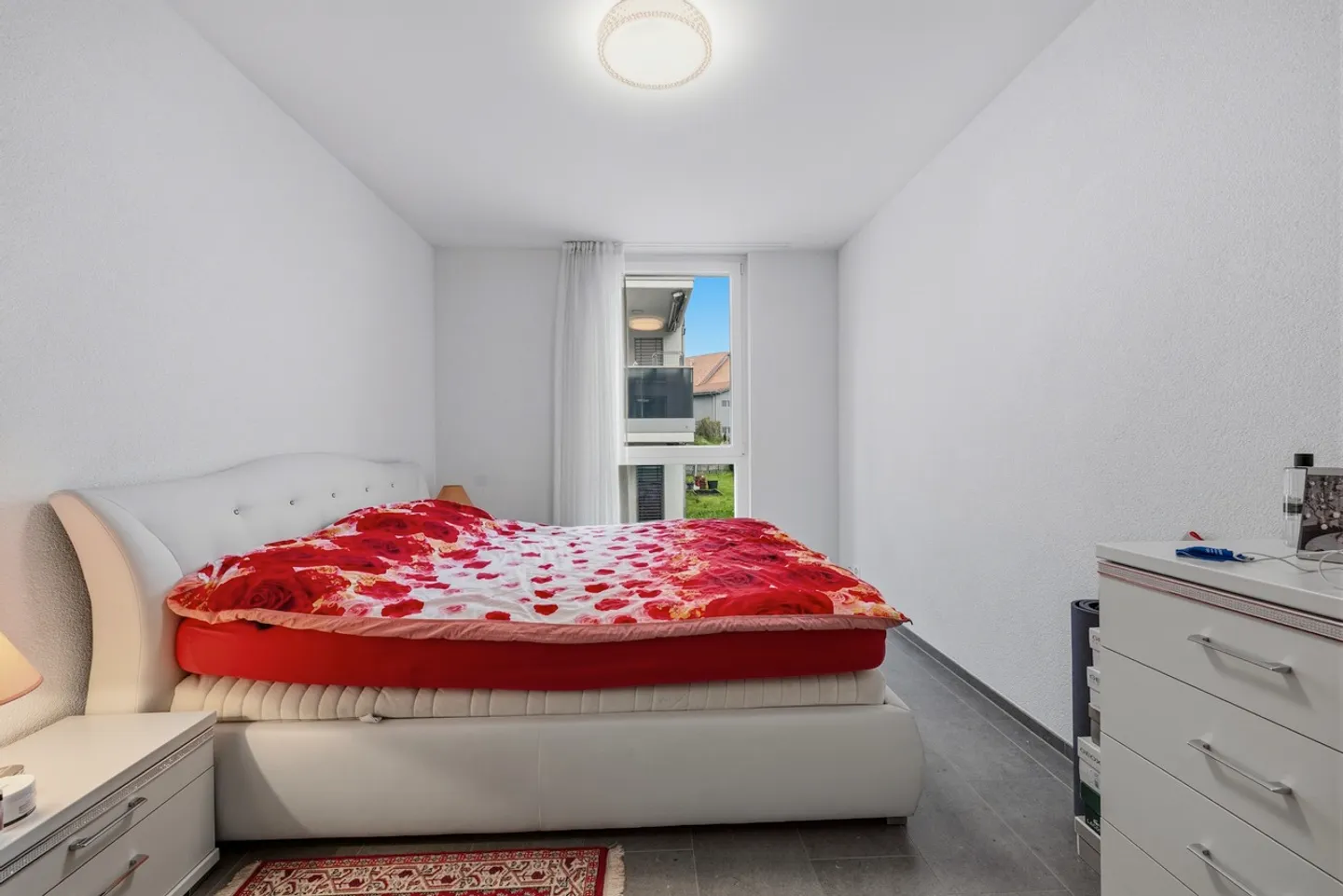 Modern 3.5-room apartment with terrace and garden in Zwingen - Photo 10 of 16