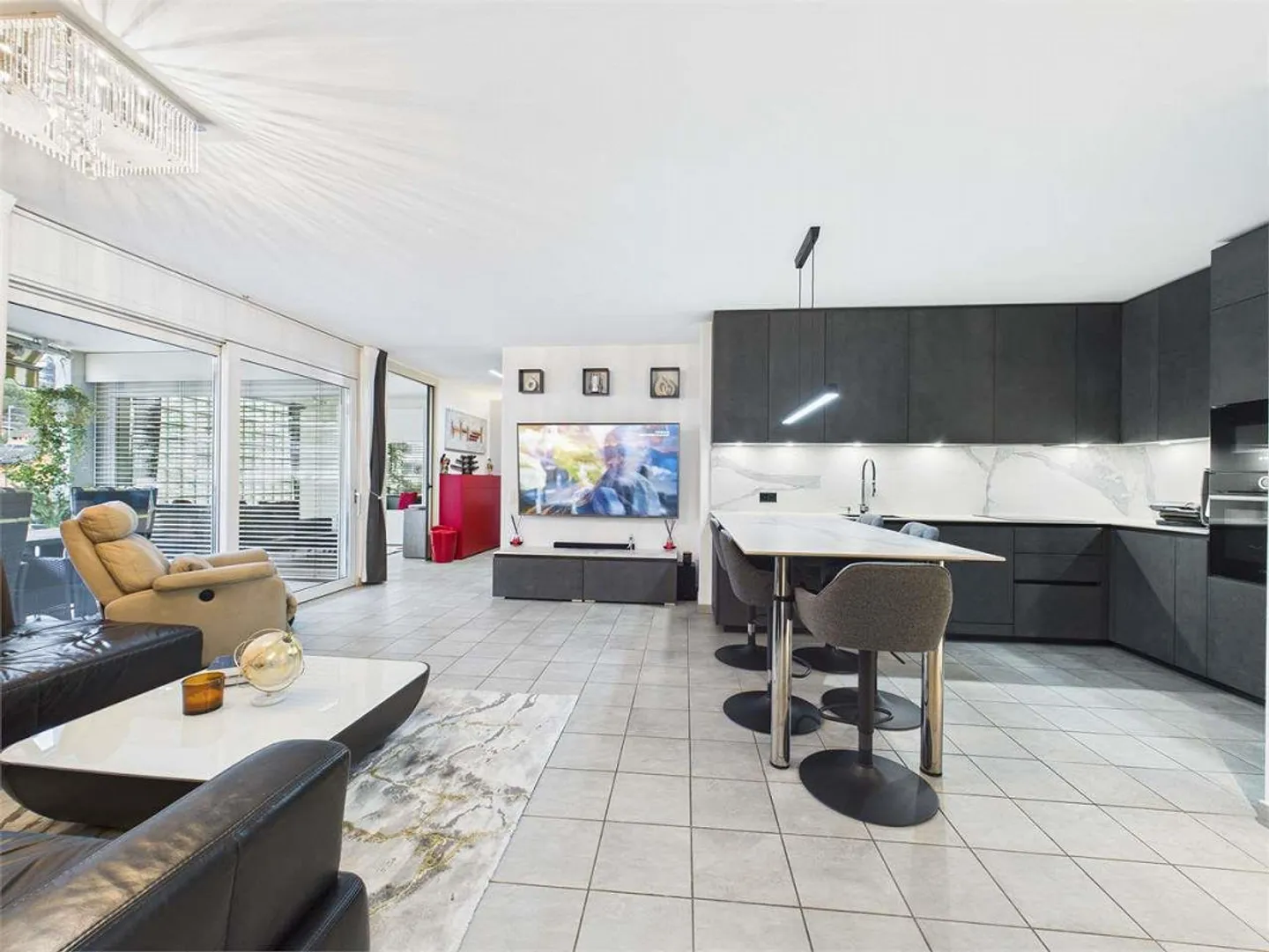 Pregassona - Magnifique appartement de 4,5 pièces - Photo 2 sur 8