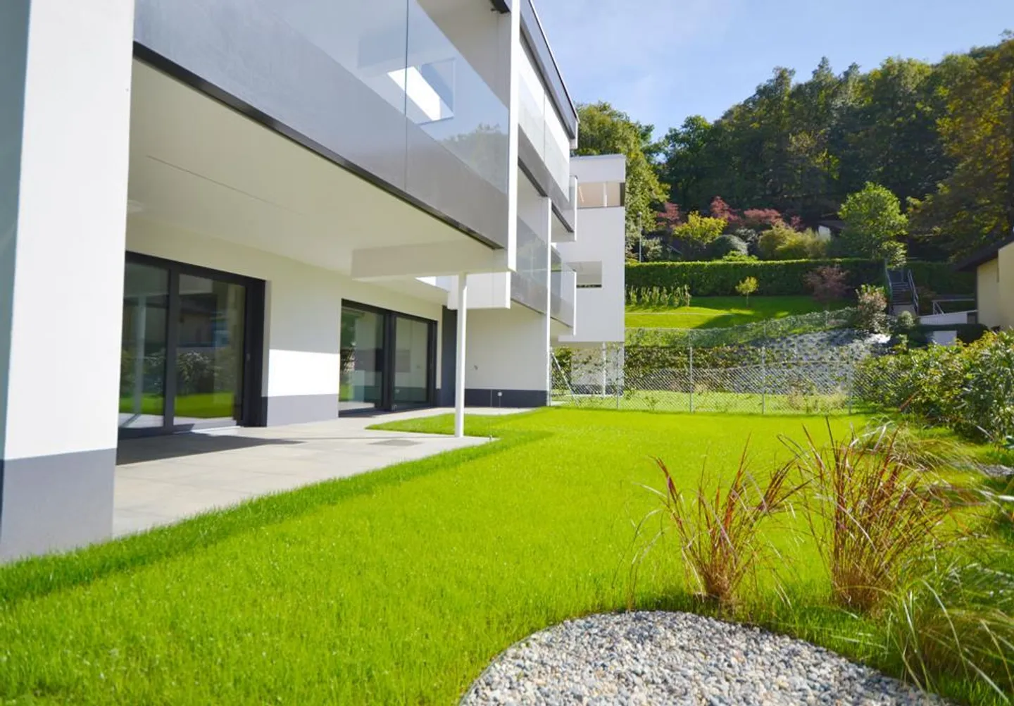Montagnola Arasio, modern 4.5 rooms with private garden - Photo 18 of 29