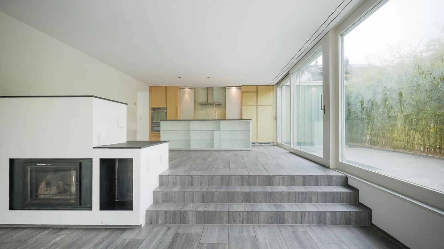 Gehobenes 8-Zimmer-Haus in Steinhausen - Foto 3 von 31