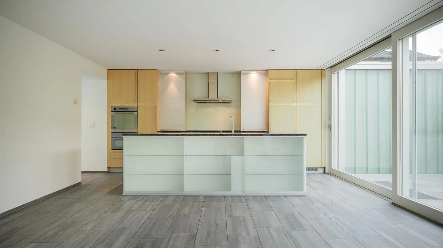 Gehobenes 8-Zimmer-Haus in Steinhausen - Foto 4 von 31