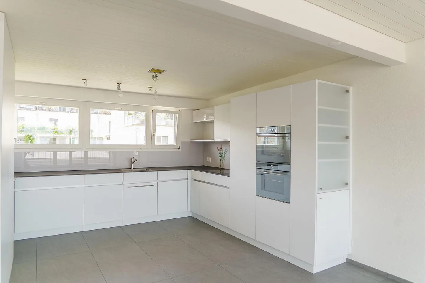 Renovierte Wohnung mit Seesicht - Foto 6 von 12