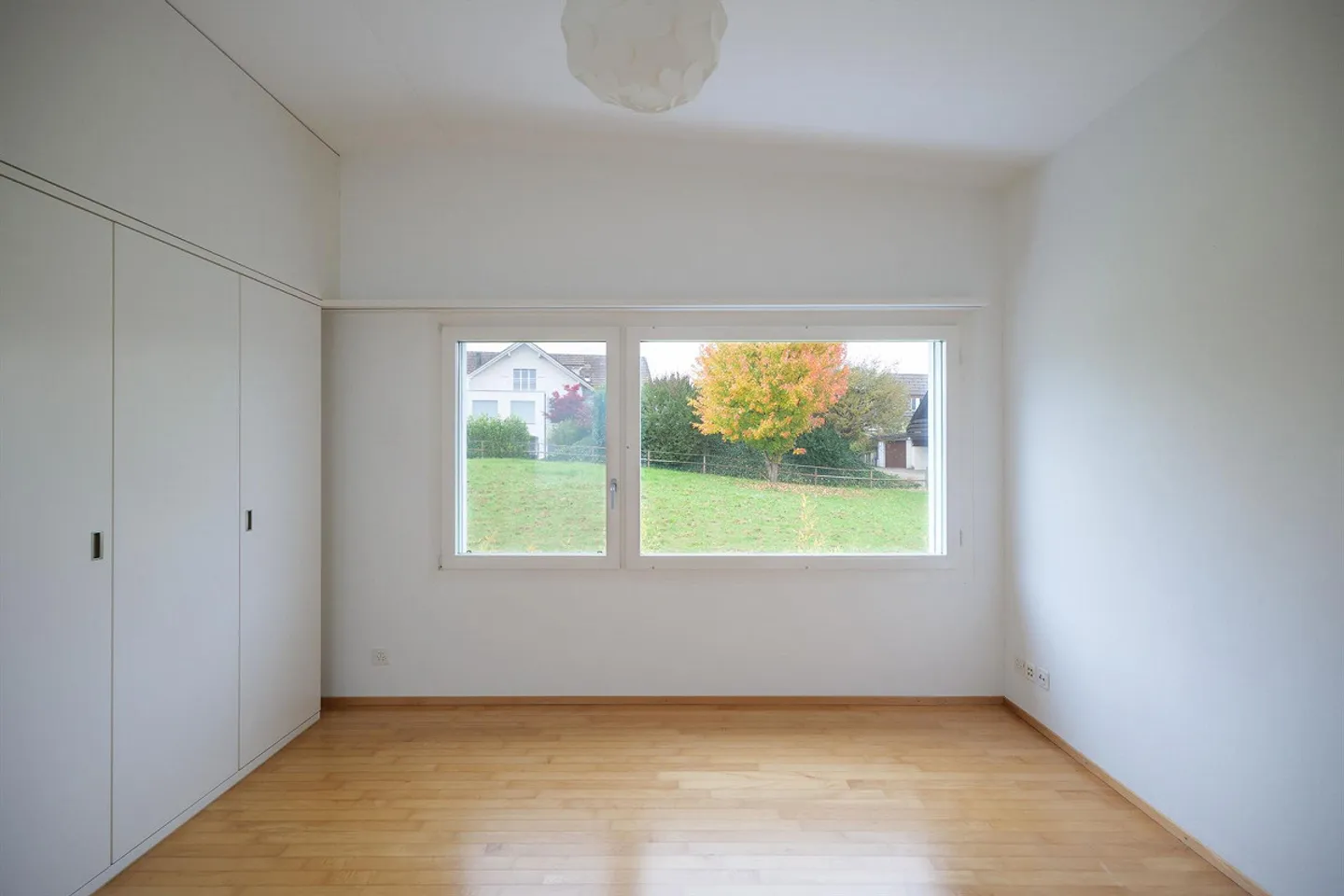 Gehobenes 8-Zimmer-Haus in Steinhausen - Foto 25 von 31