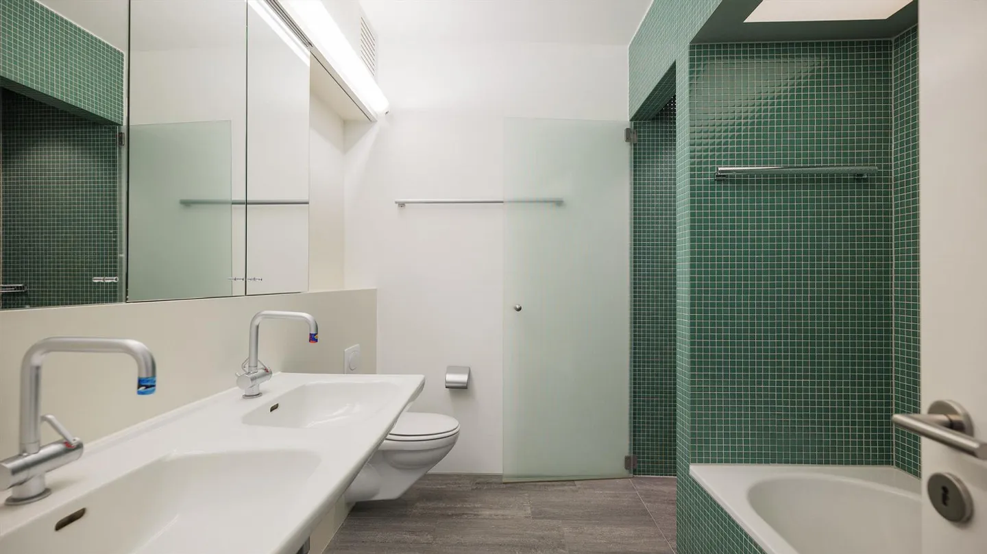 Gehobenes 8-Zimmer-Haus in Steinhausen - Foto 26 von 31