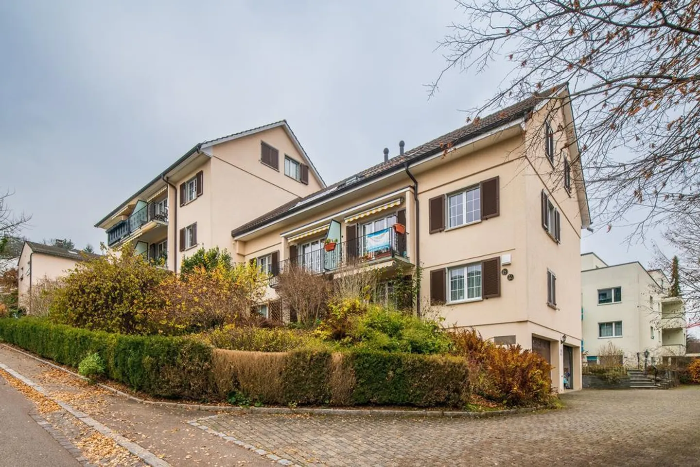 Appartement exclusif de 3 pièces dans un emplacement calme à Zurich - Photo 1 sur 10