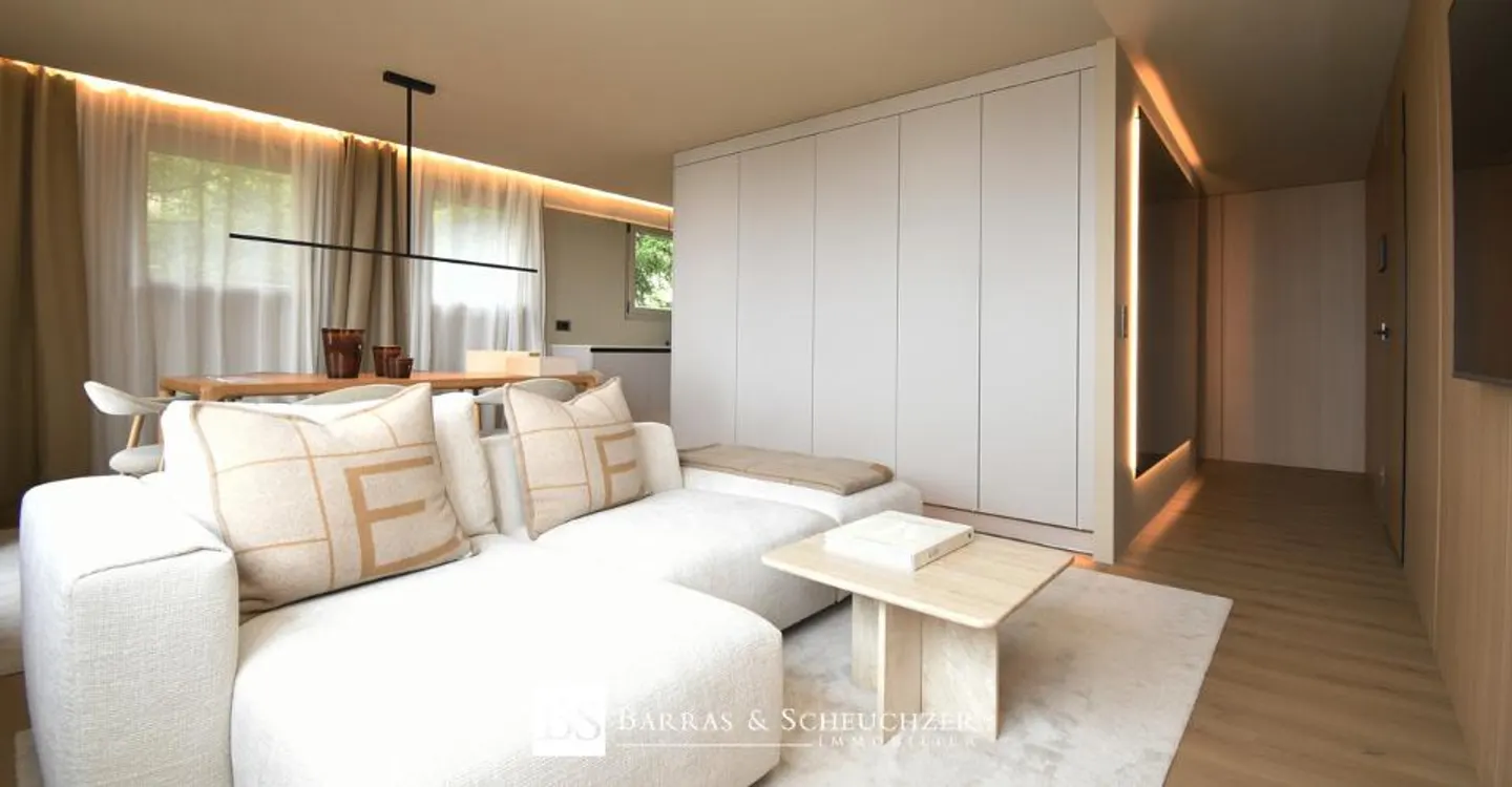 Luxurious 3.5 room fully renovated and furnished - Photo 2 of 11