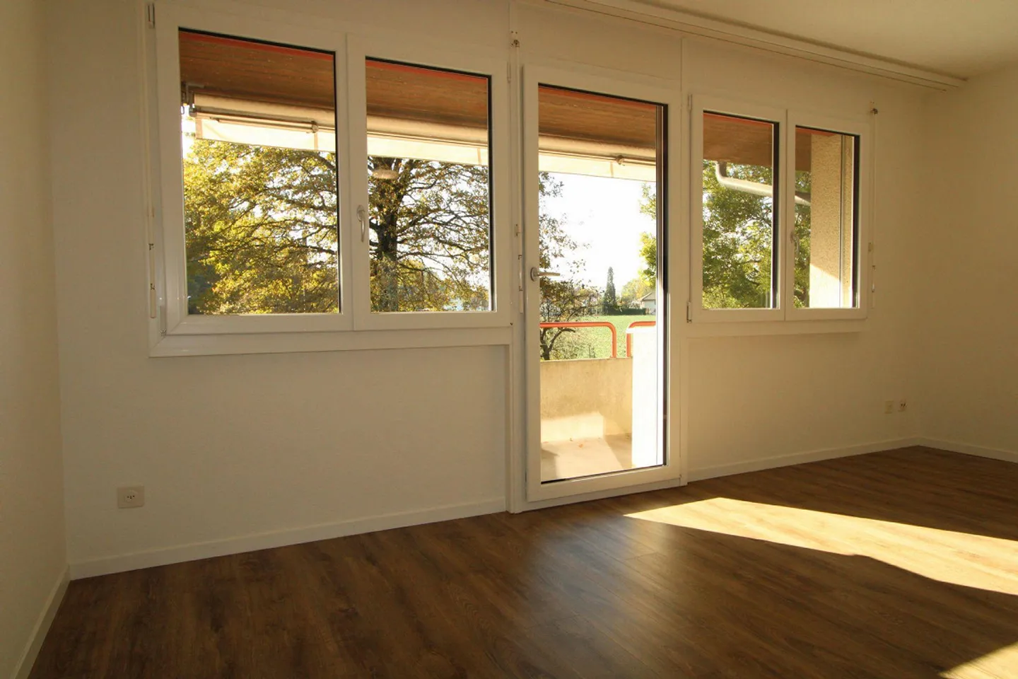 A beautiful & bright studio in the green - Photo 3 of 8