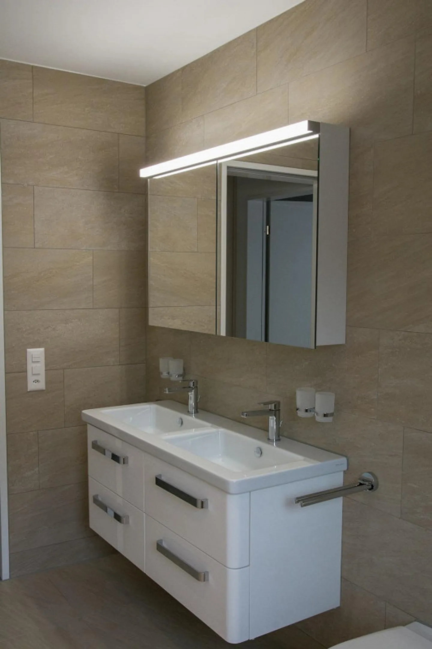 Attractive 5.5 Room Apartment on the 1st Floor - Photo 8 of 14