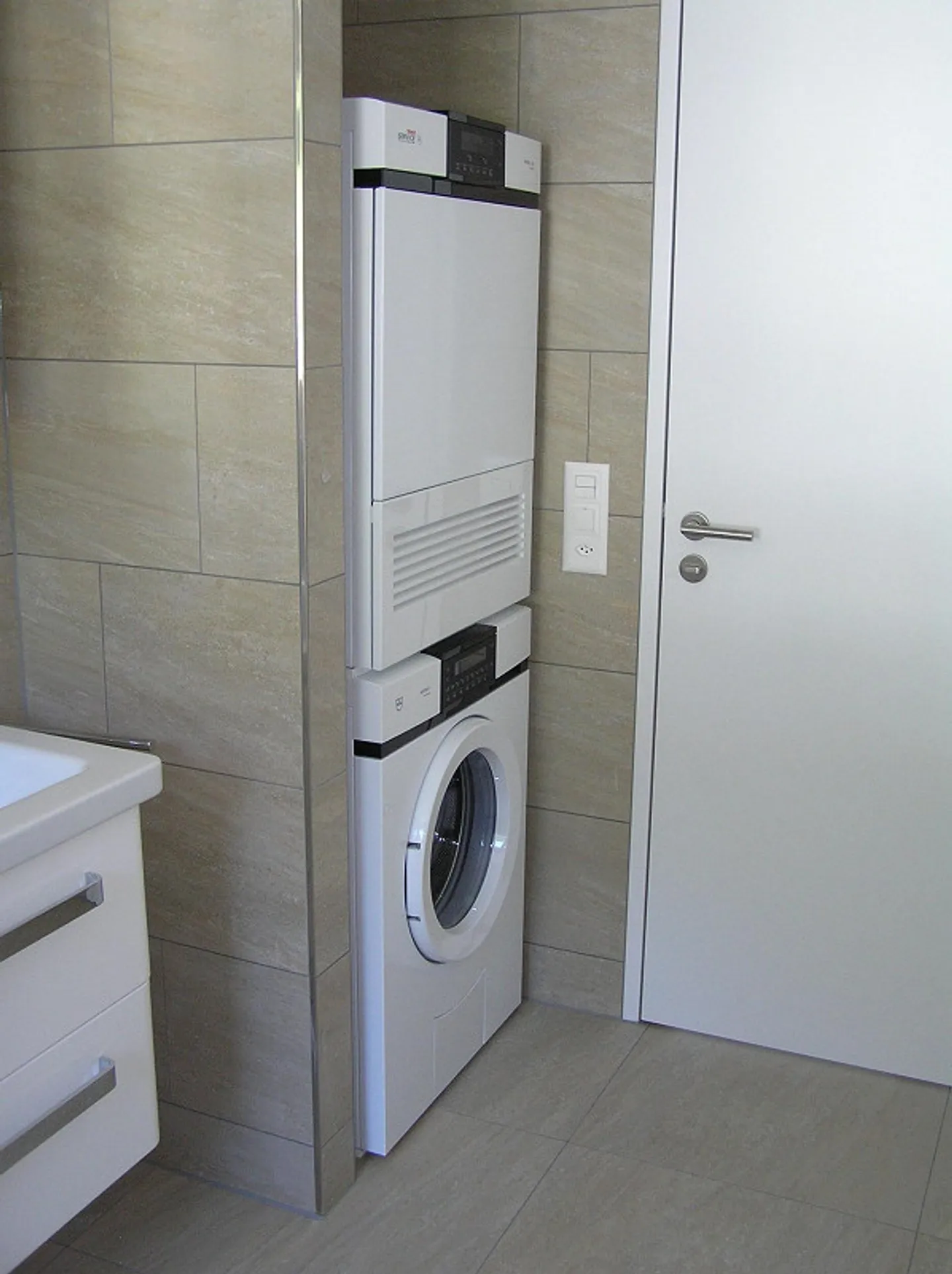 Attractive 5.5 Room Apartment on the 1st Floor - Photo 10 of 14