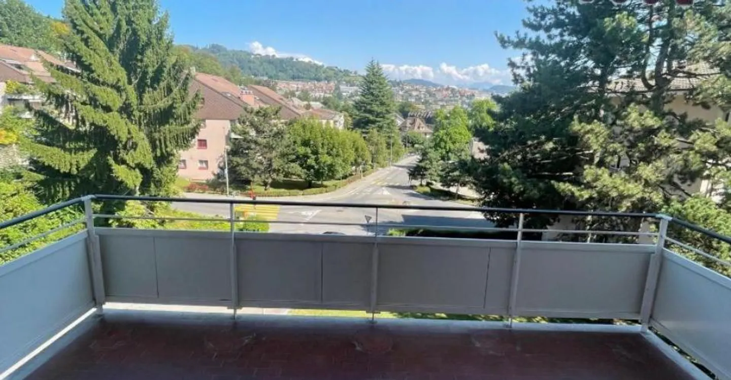 FOR RENT - 2.5 room apartment on the 2nd floor with balcony in Pully - Photo 6 of 6
