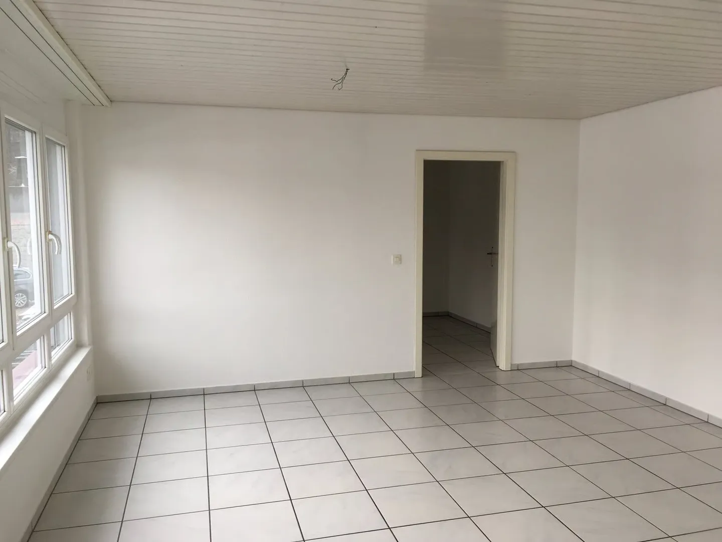 2 Room Office Space in Central Location - Available Immediately in Sissach BL - Photo 7 of 11