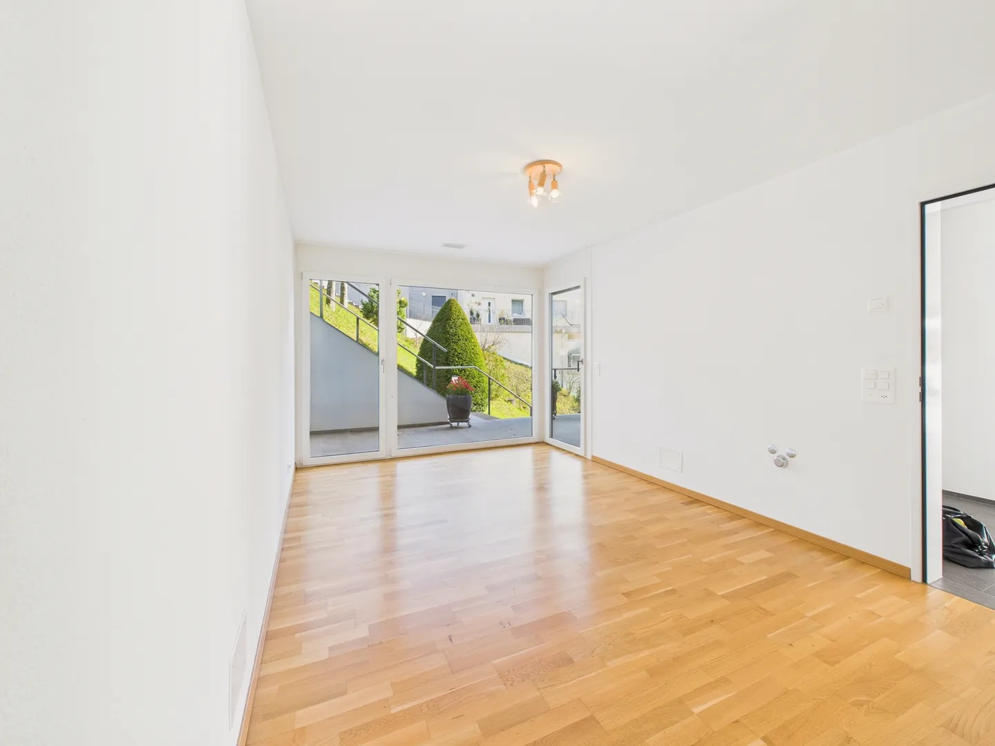 Unique apartment in Wald ZH with 5.5 rooms and stunning views - Photo 6 of 10