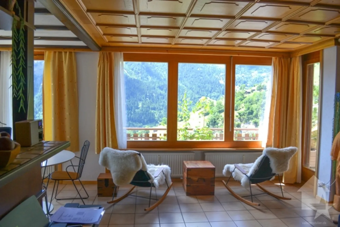 Meraviglioso appartamento di 4,5 stanze di 100m2 con 1 camera da letto aggiuntiva nel seminterrato - Foto 3 di 13