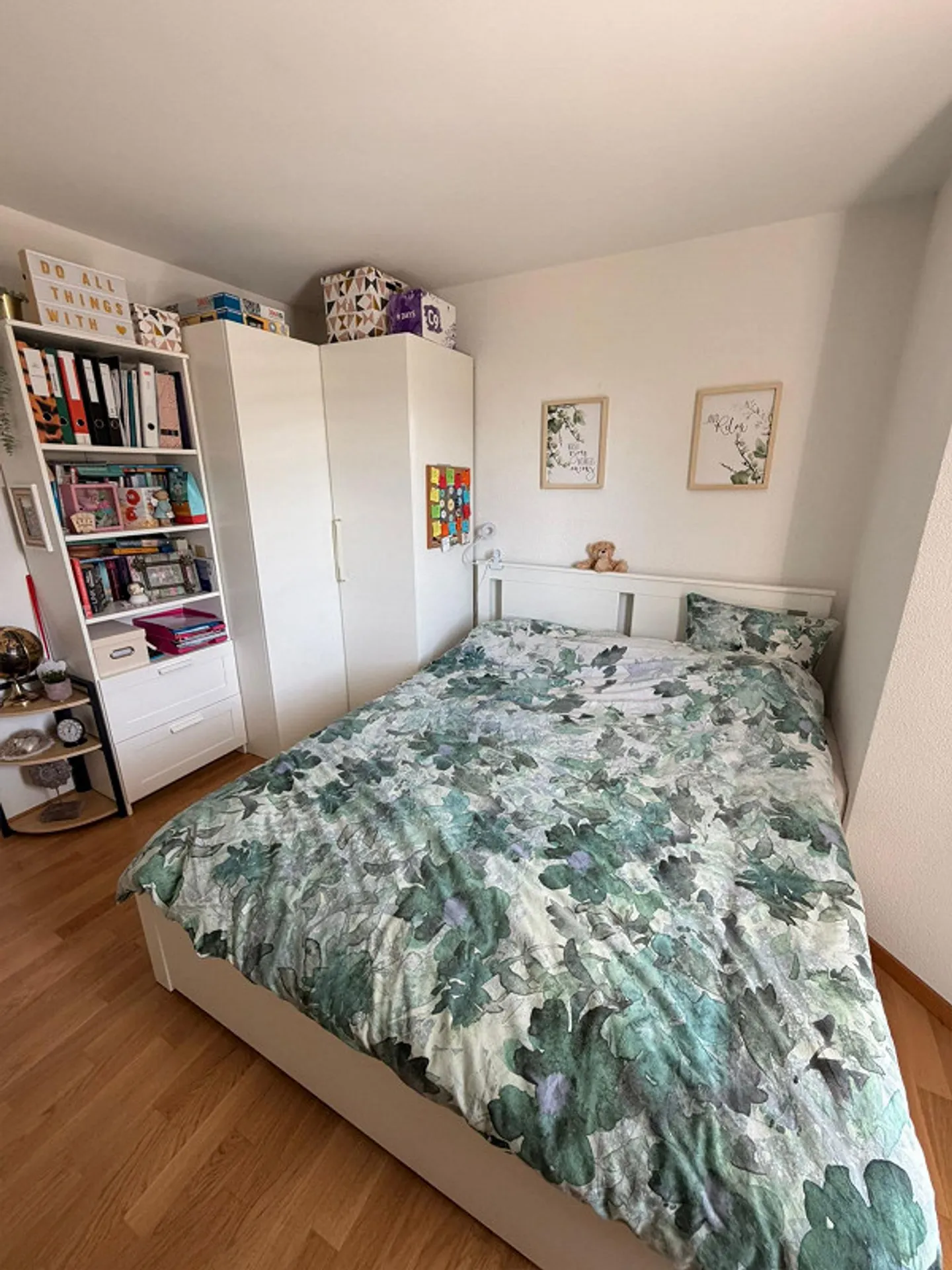 Bright 2.5 Room Apartment Directly by the Lake - Photo 6 of 10