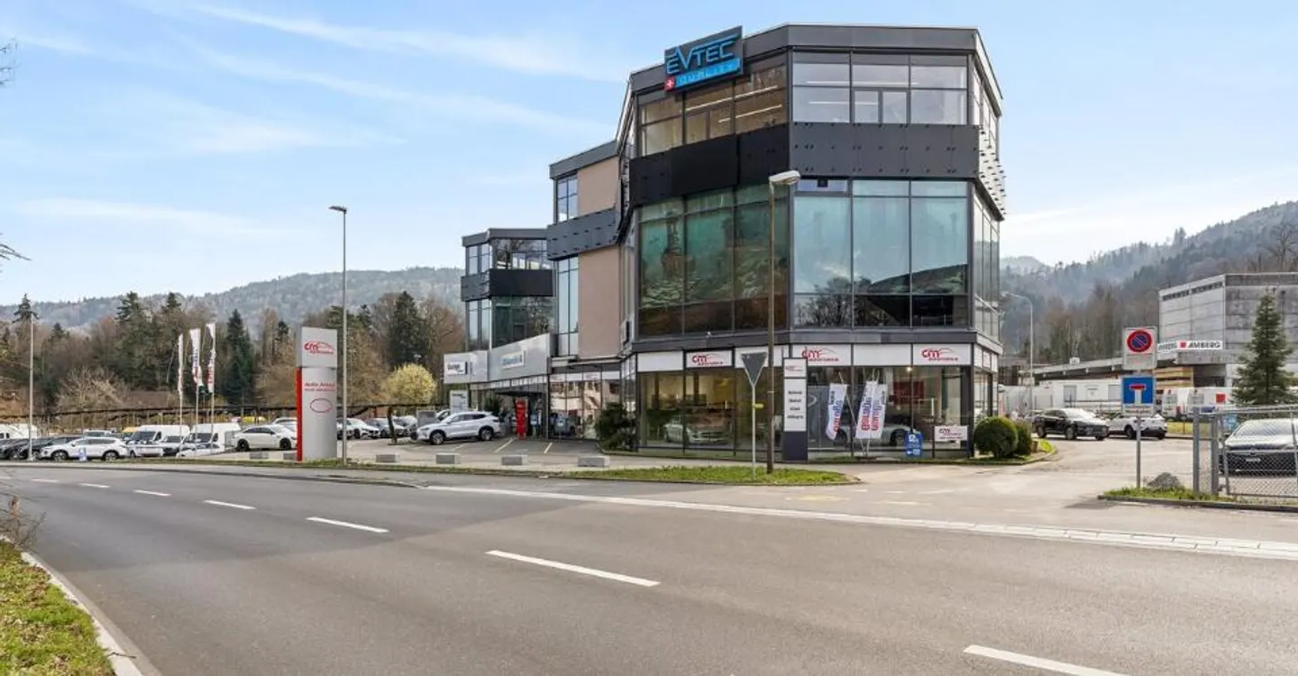 Sales Area/Showroom for Rent! - Photo 8 of 10