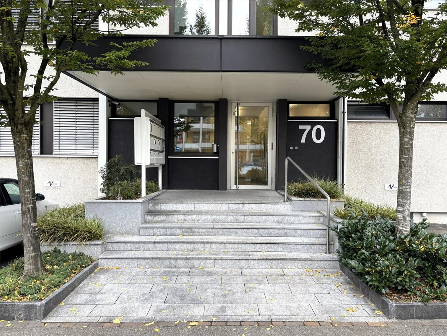 Your Office Space in a Prime Location in Baar/Zug - Photo 2 of 8