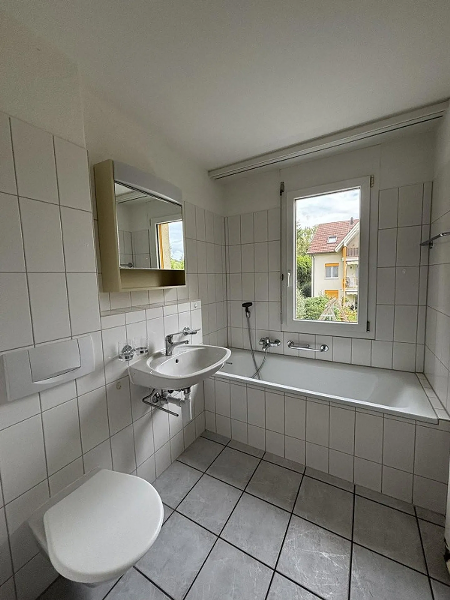 4-room apartment for rent in Bennwil - Photo 8 of 9