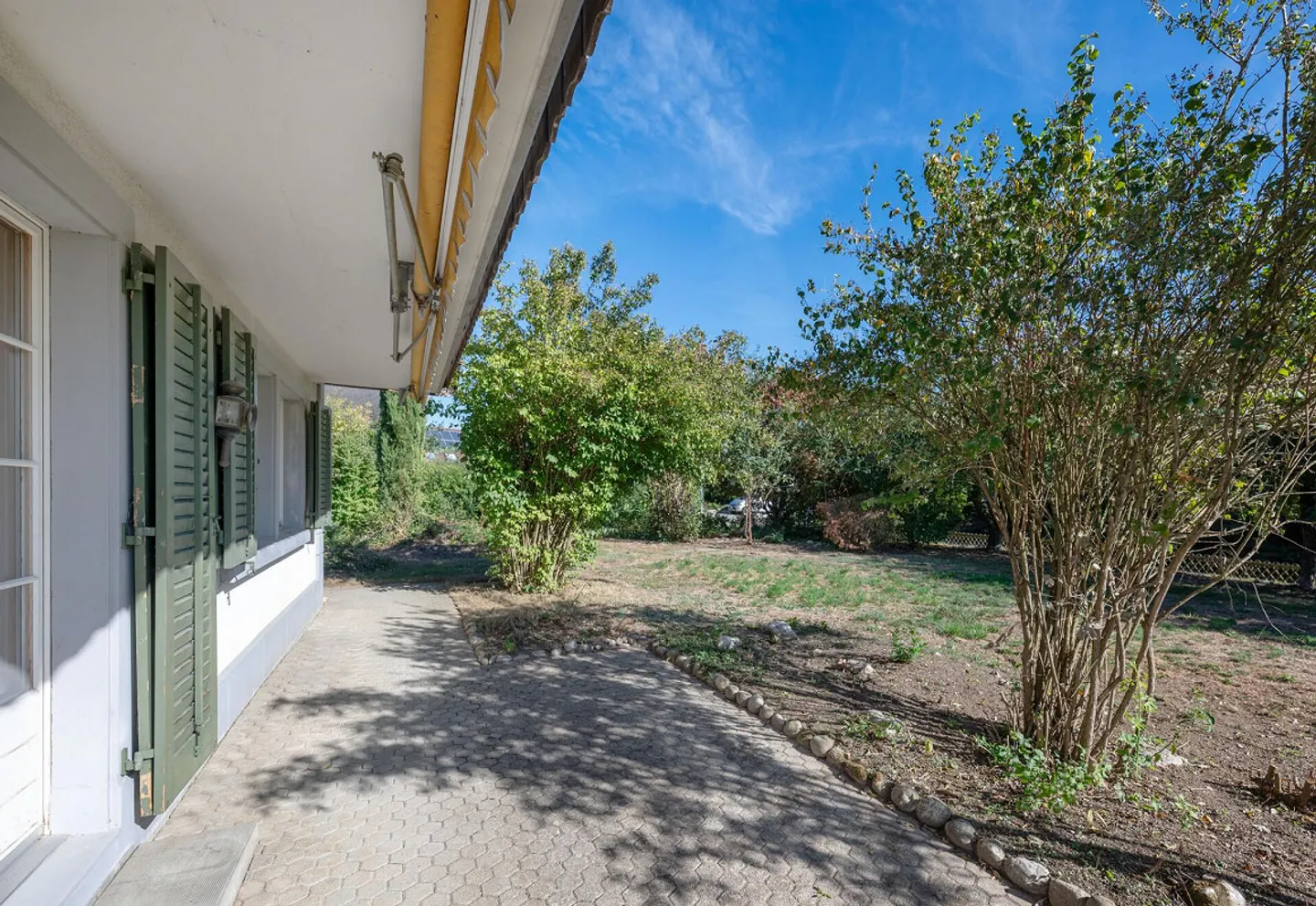 Spacious residential house with plenty of outdoor space in an idyllic location - Photo 7 of 19