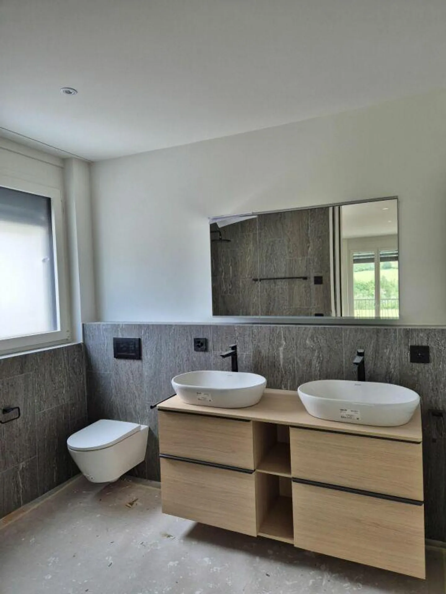 Appartamento Attico 4.5 stanze, In mezzo alle montagne - in mezzo al villaggio - Foto 10 di 13