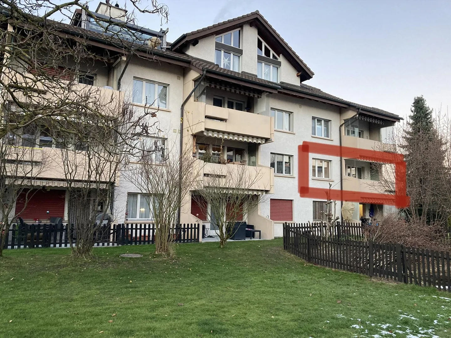 Appartamento 4,5 locali in posizione centrale e tranquilla, con ascensore - Foto 1 di 14