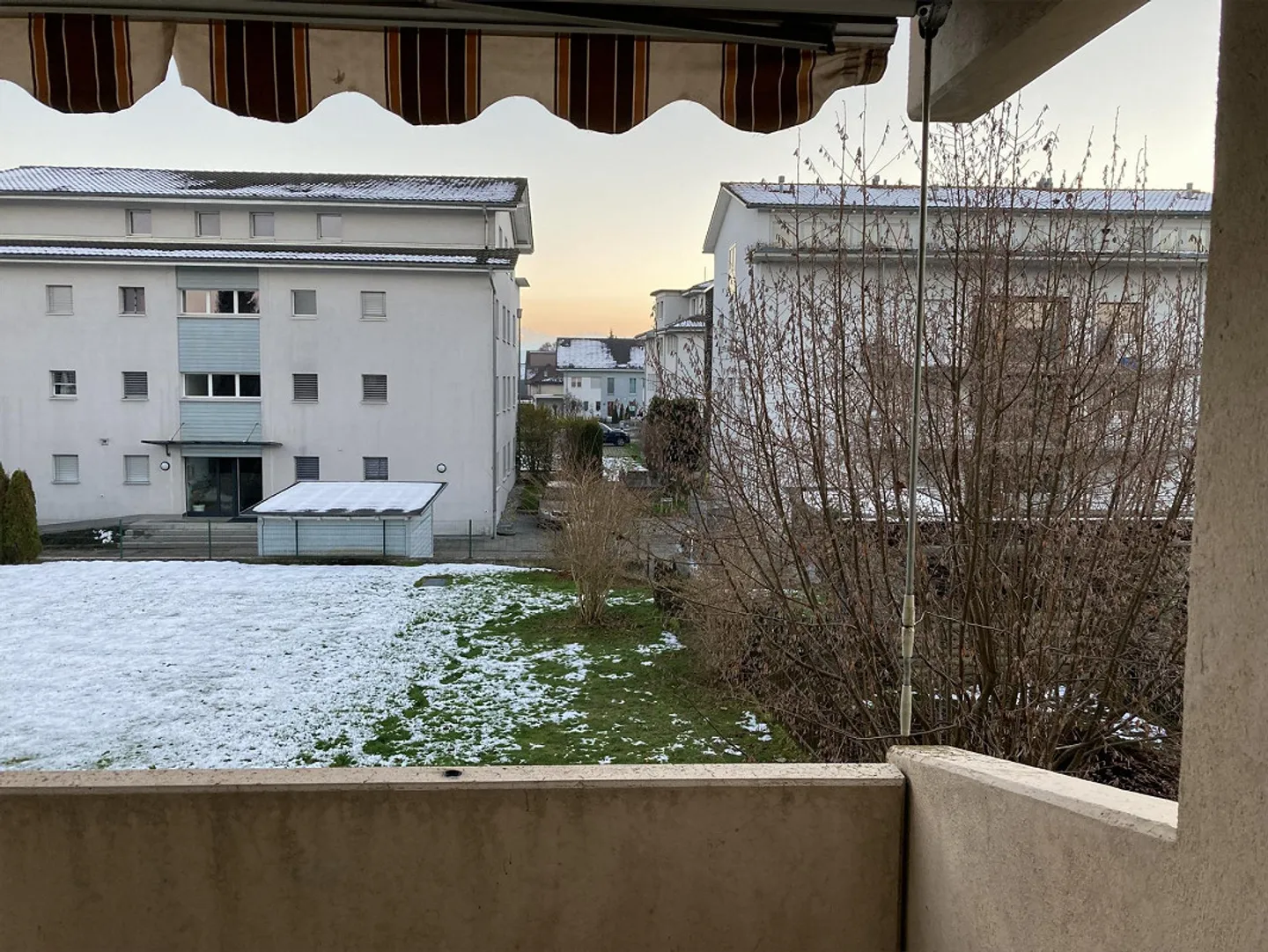Appartamento 4,5 locali in posizione centrale e tranquilla, con ascensore - Foto 3 di 14