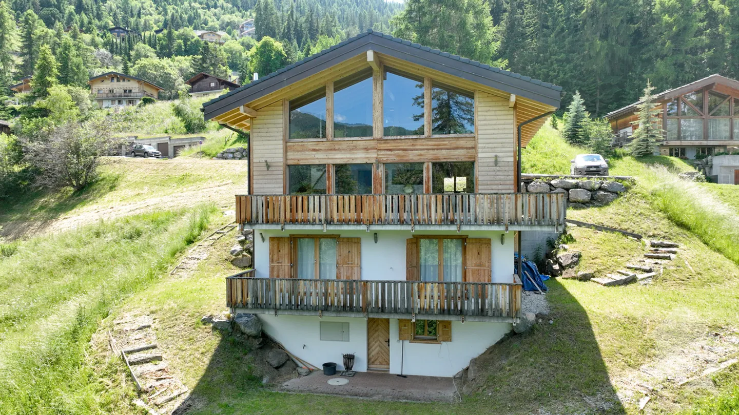 Magnifico chalet di lusso nel cuore di La Tzoumaz - Foto 1 di 13