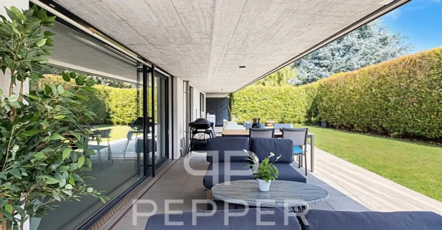 Splendide rez-de-jardin aux extérieurs remarquables - Foto 6 di 13