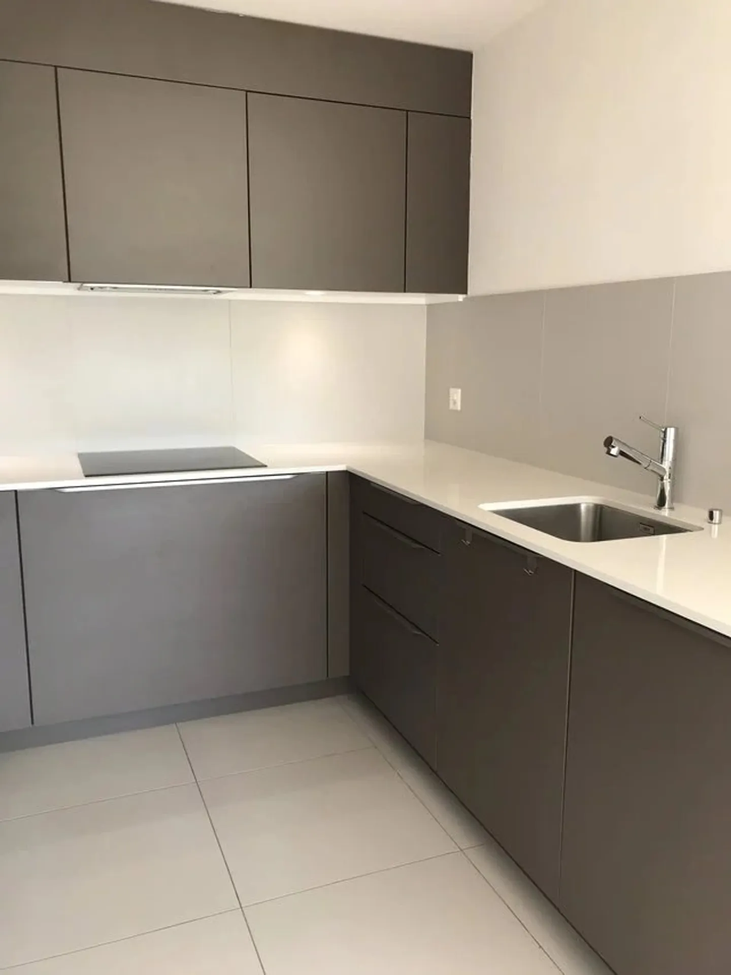 Penthouse apartment with 4.5 rooms - Photo 2 of 7