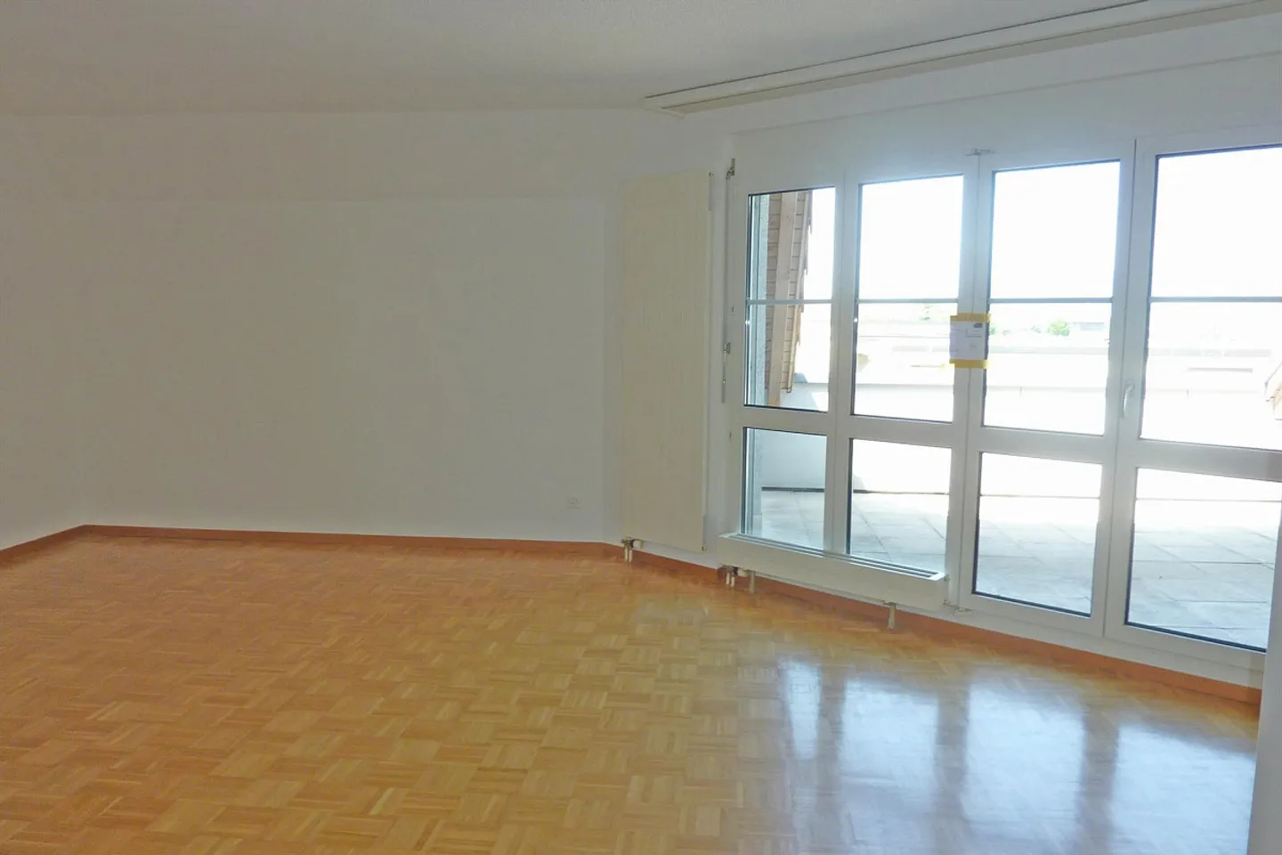 Appartamento in affitto - Foto 3 di 10