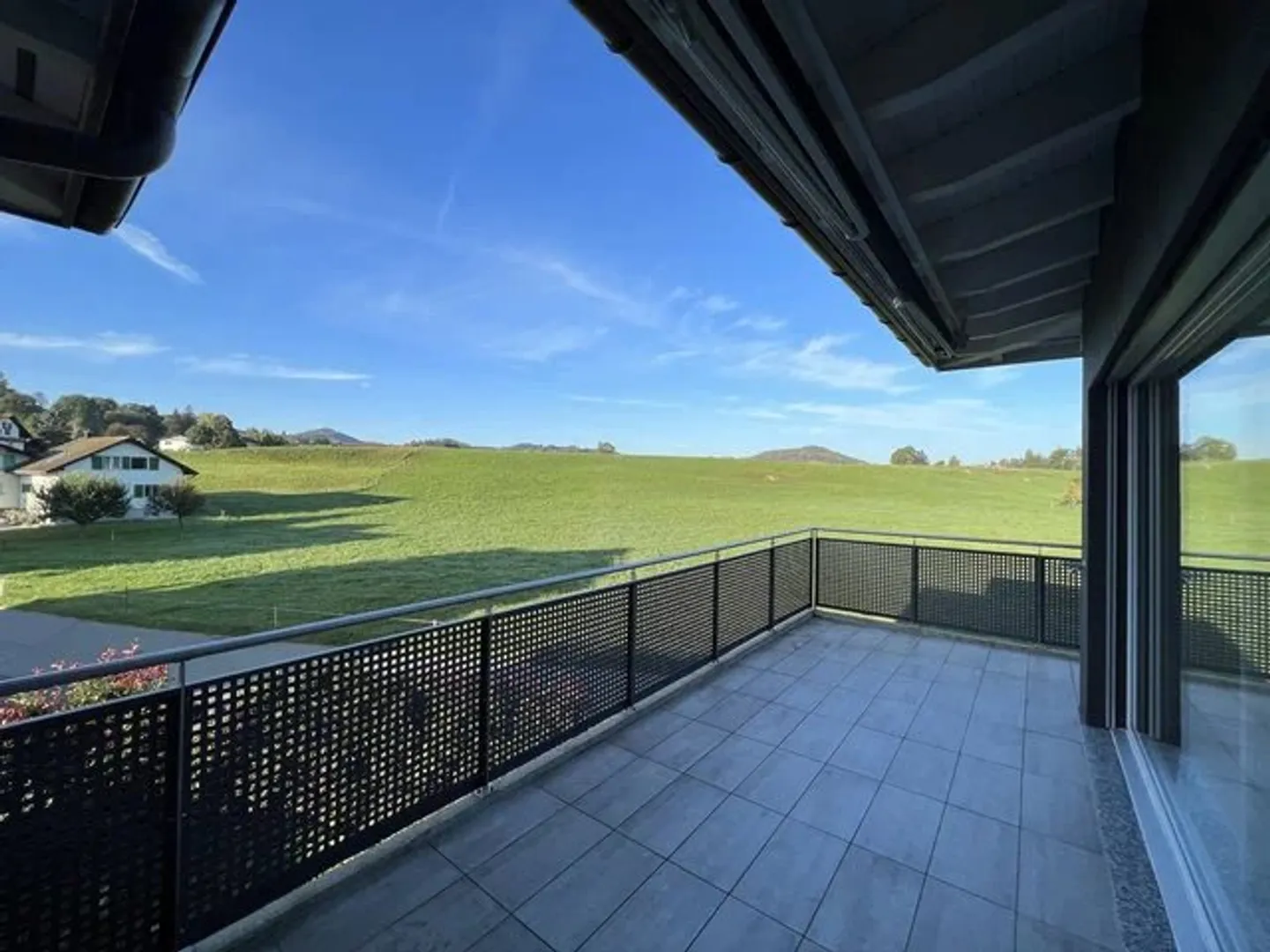 Penthouse apartment with 4.5 rooms - Photo 6 of 7