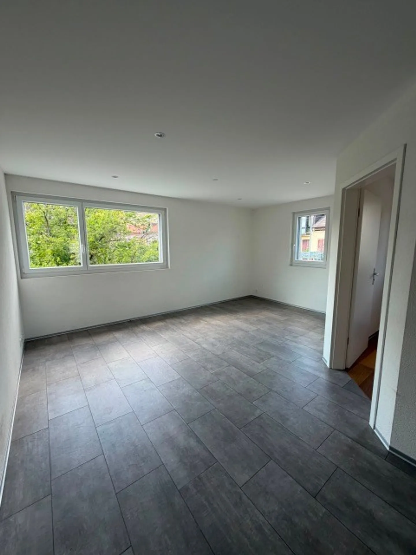 2-Zimmer-Wohnung im 2. Stock - Foto 2 von 6