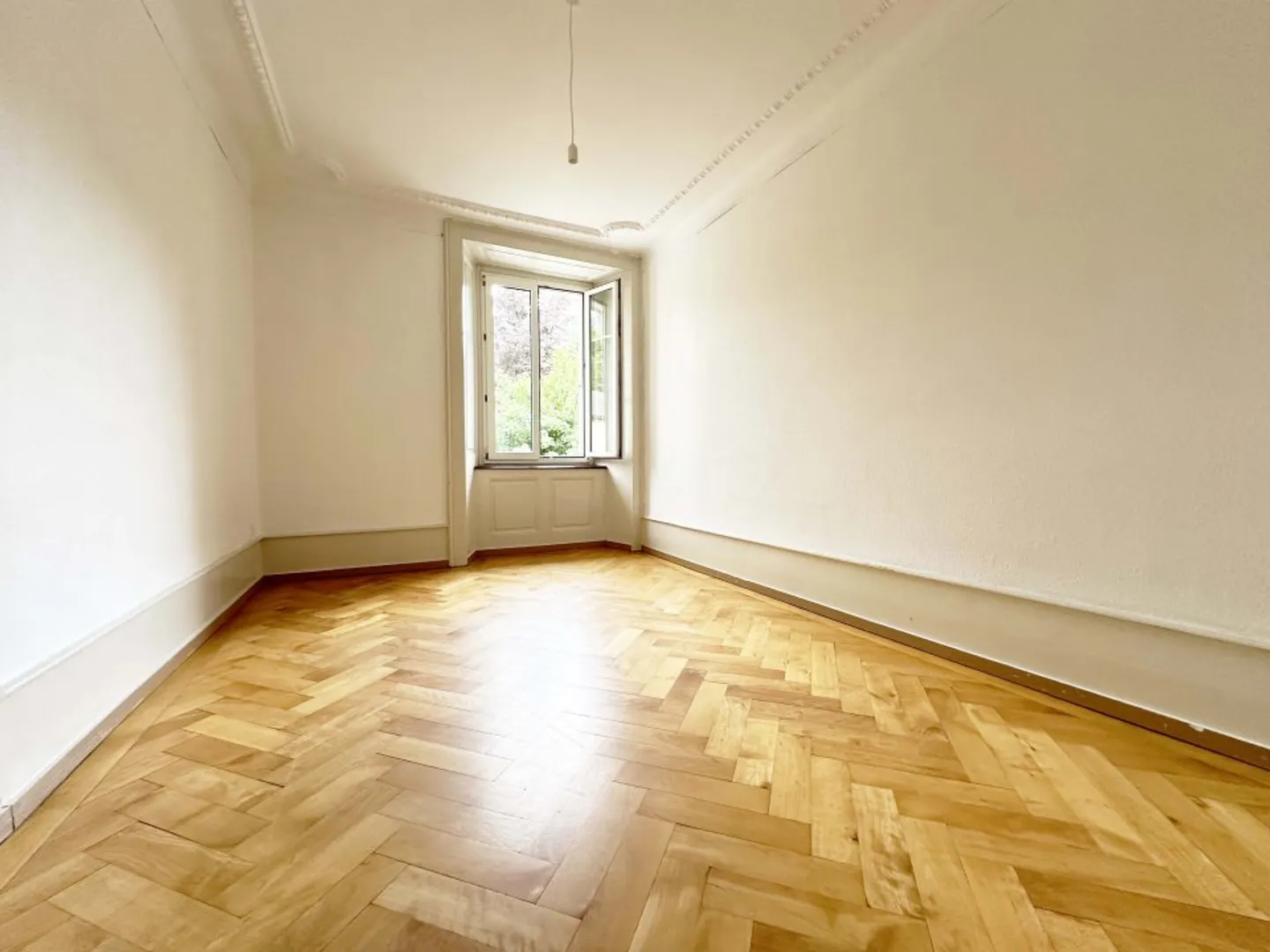 05600 - 4.5 Zimmer Wohnung - J.-F.-Houriet 5 - Le Locle - Foto 3 von 5