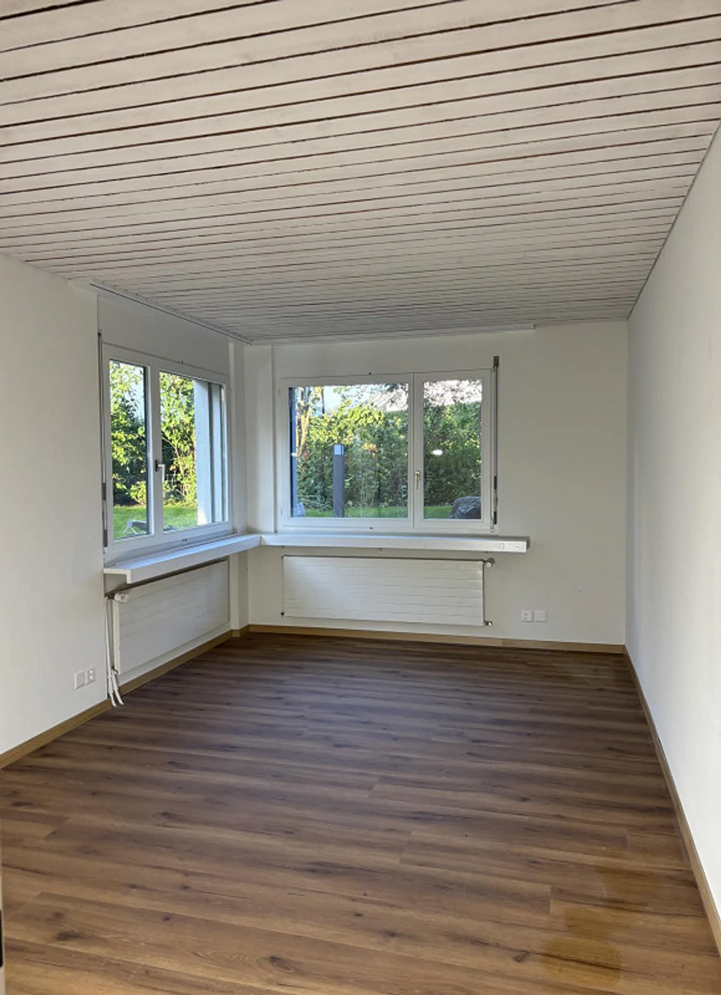 Espace commercial attrayant pour bureau, cabinet ou par exemple atelier privé - Photo 1 sur 6